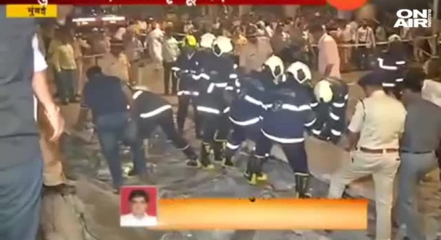 Шестима загинаха след срутването на мост в Мумбай