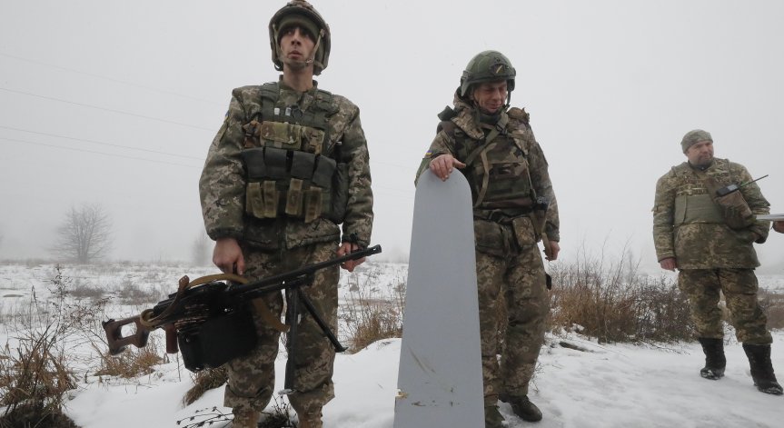 Десетки хиляди руски войници се концентрират в Донбас