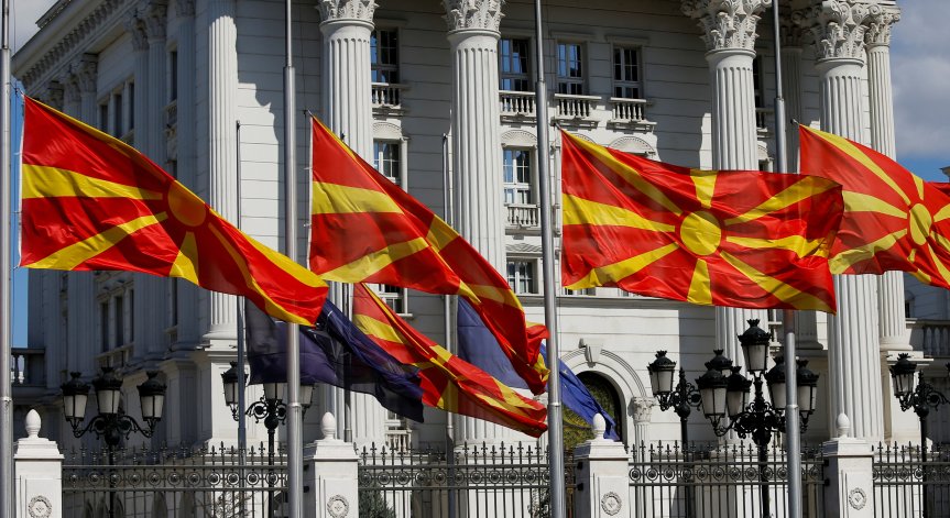 Днес в Кочани бяха погребани 30 починали.