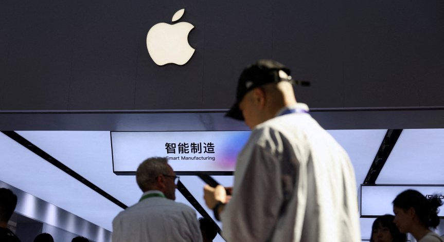 Apple разработва собствен AI модел специално за китайския пазар