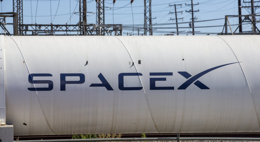 Прототип на ракета на SpaceX експлодира по време на тест