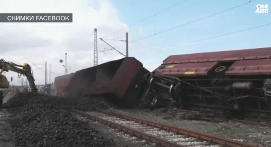 По непотвърдена информация са загинали двама души.