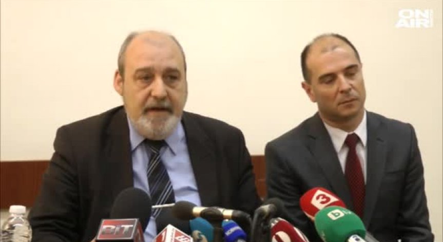 Прокуратурата погна Перата за незаконен арест на мигранти