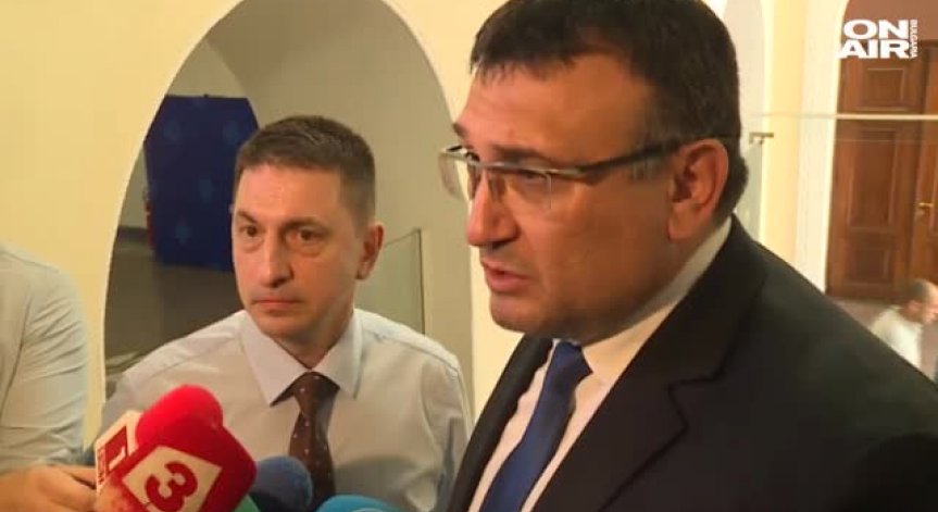 Срещата между Пелов и Панчев била инициирана от беглеца