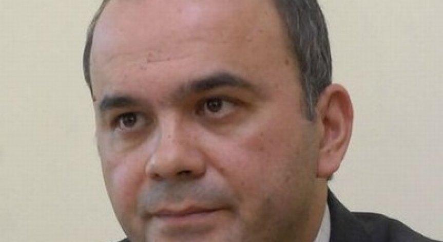 В НОИ имало пари за по-високи пенсии