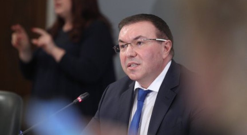 Назначиха проверка за неизплатени премии от 1000 лв. в Благоевград и Плевен