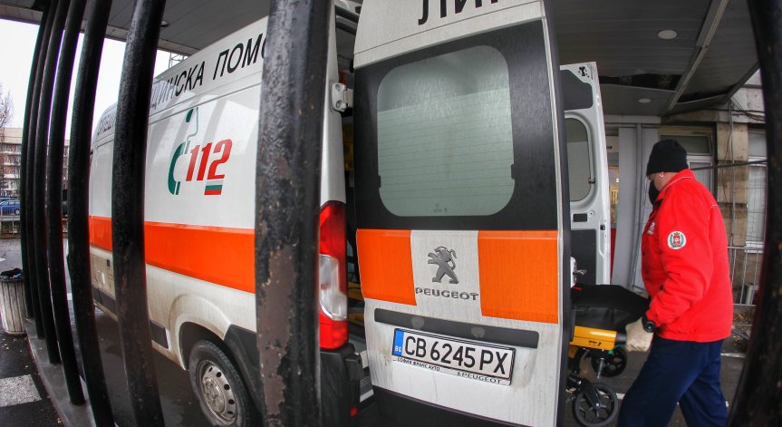 47 мобилни екипа за ваксинация ще работят в България