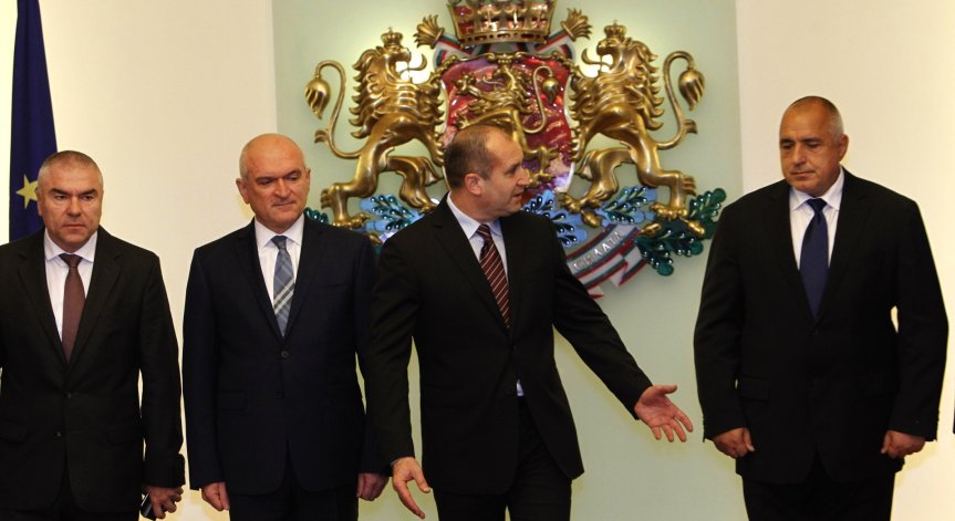 Армия, служби за сигурност, МВР - първият КСНС при президента Радев