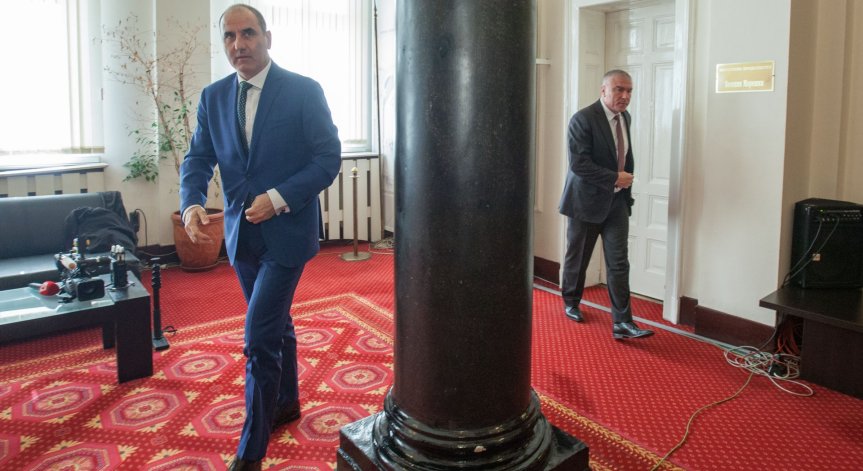 Цветанов се раздели с депутатското място, парламентът прие оставката му