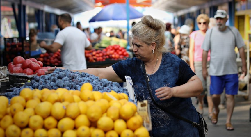 С колко поскъпна животът в България и къде сме спрямо Румъния, Гърция и Полша?