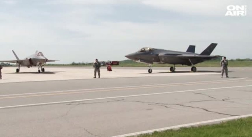 Гласувано: Анкетна комисия проучва сделката за изтребителите