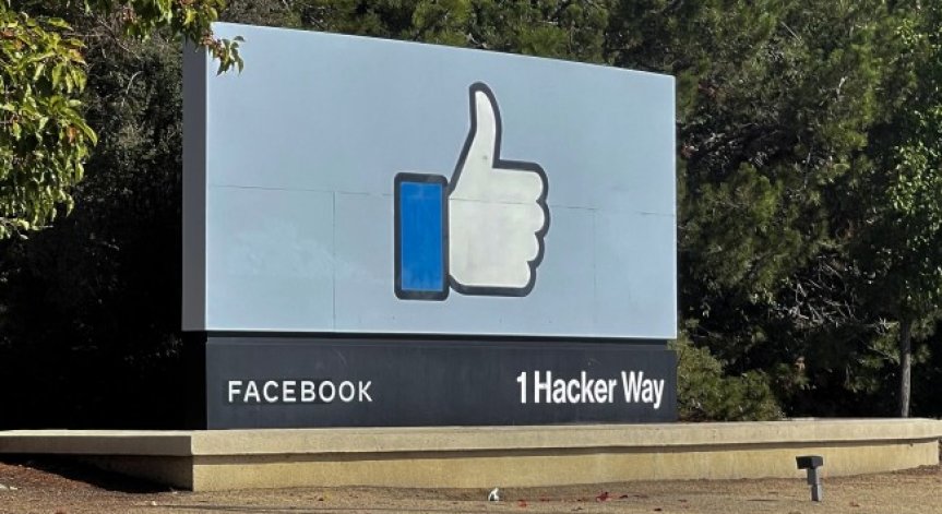 Facebook спря приходите от реклами на руските държавни медии