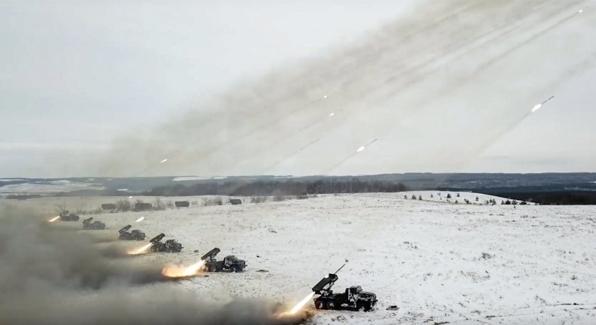 Тайната на Русия: Защо на всички ракети пише Таня?