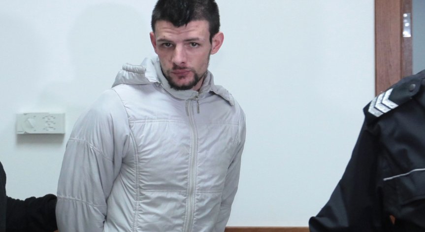 24-годишен пребил баба в столичния квартал 