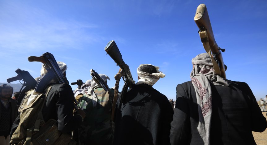 САЩ прехванаха изстреляна от хутите противокорабна ракета