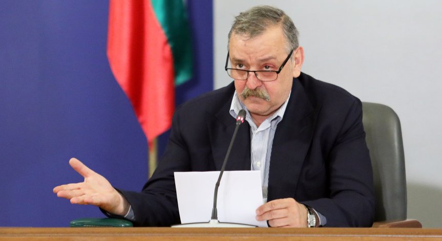 Проф. Кантарджиев: Културният човек си мие ръцете по 20 пъти на ден