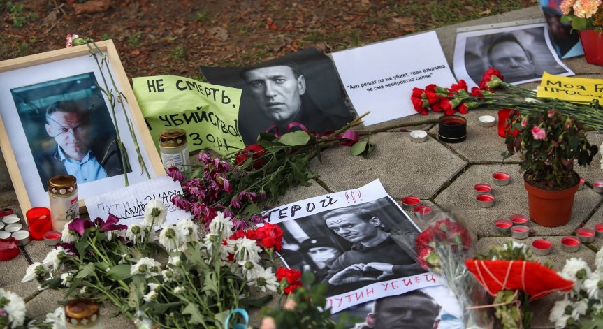 ЕС санкционира колонии, началници и магистрати заради смъртта на Навални