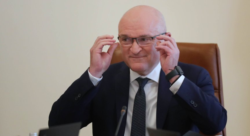 Главчев: Започва разчистването на терена за Националната детска болница