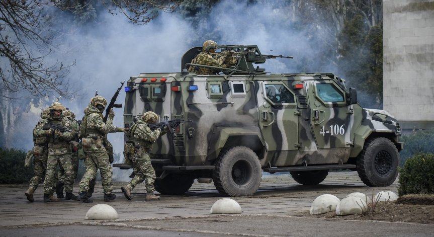 САЩ обучават украински военни в свои центрове в Европа