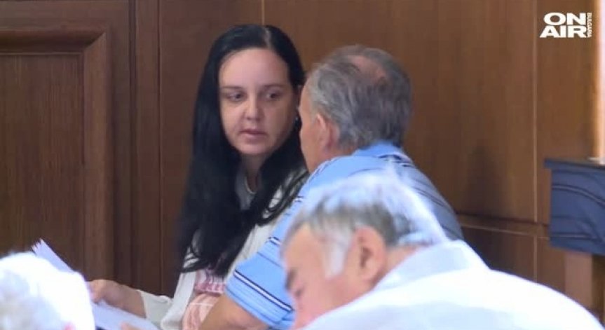 Съдът се произнесе: 18 години затвор за Емилия Ковачева, пребила бебе