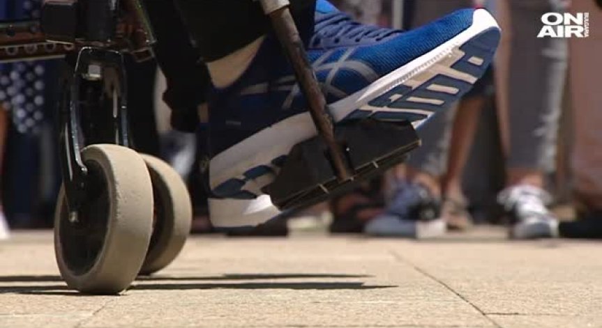 Хора с увреждания излизат на протест пред МС: Ощетени са по ТЕЛК