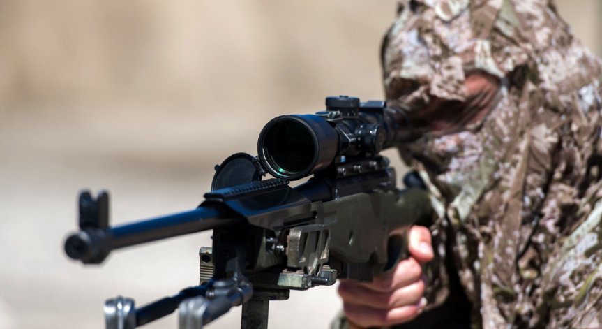 Руски снайперисти стрелят със 