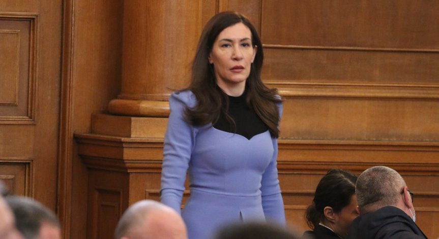 Николина Ангелкова: Познавам Коцев отскоро, не съм се интересувала от работата му