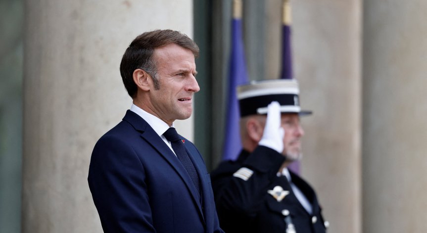 Снимки: Reuters