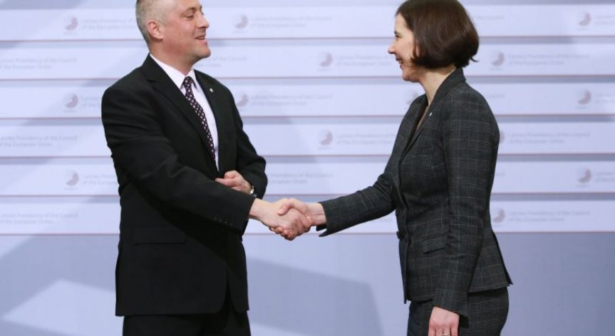 Лукарски: Навлизането на цифровите услуги ще подобри работата на администрацията и бизнес средата