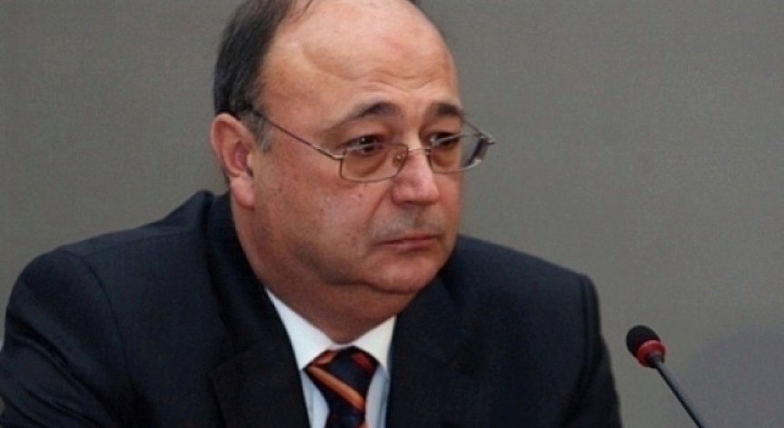 Петко Сертов се е върнал в България