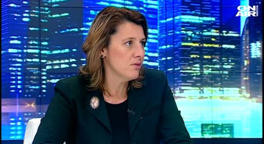В. Чернева: Парализата на ЕС се отразява най-много на малките страни като България