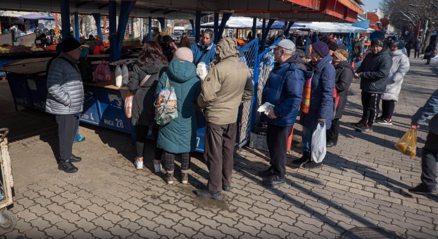 Огромна разлика в заплатите в страната.