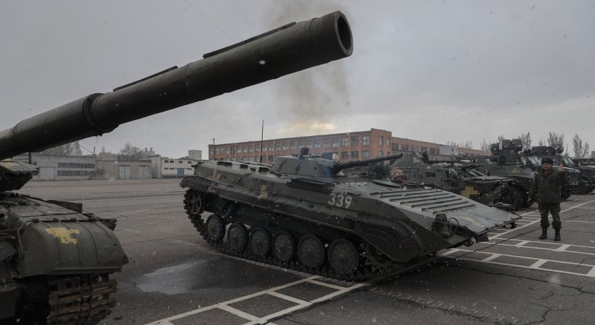 Бият ли се наистина сирийци за Русия, колко са и безплатно ли го правят?