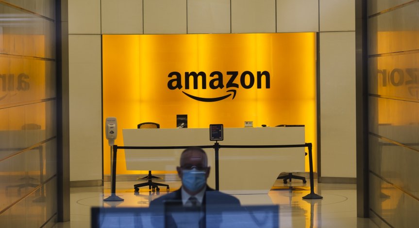 Amazon предлага да помогне на Байдън с разпространението на ваксините