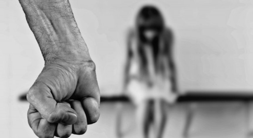 Предадоха на съд мъж за домашно насилие