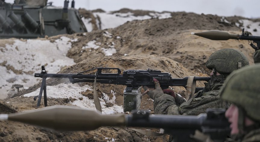 Прехвърляне на военна техника и внезапна проверка на армията на Беларус