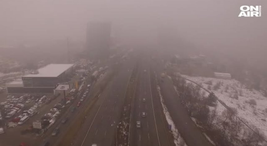 Жителите на 13 града в страната отново дишат мръсен въздух