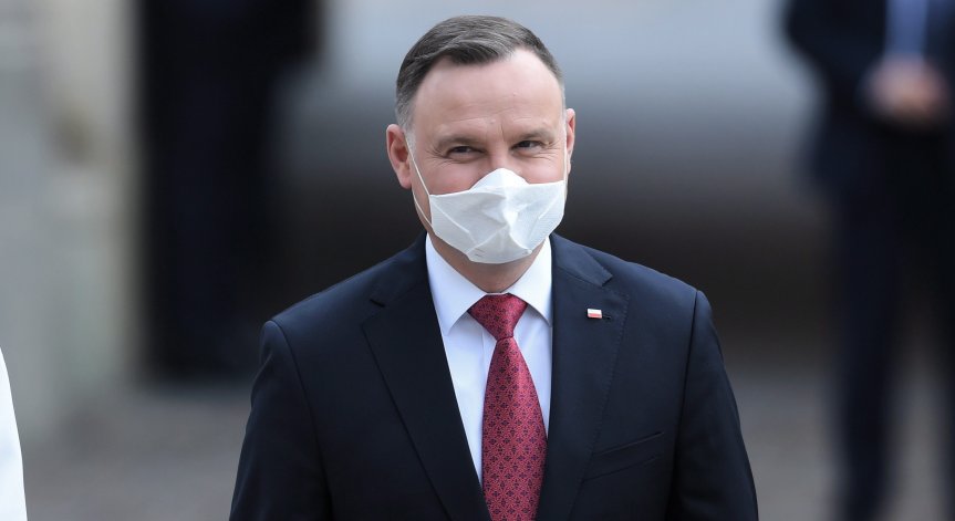 Президентски избори в Полша на 10 май с бюлетини по пощата?