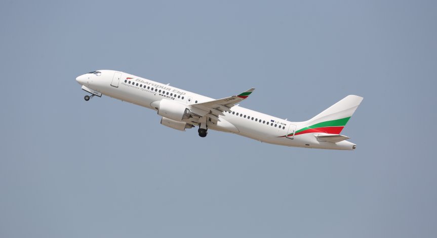 Полетите ще се осъществяват в светлата част от денонощието.