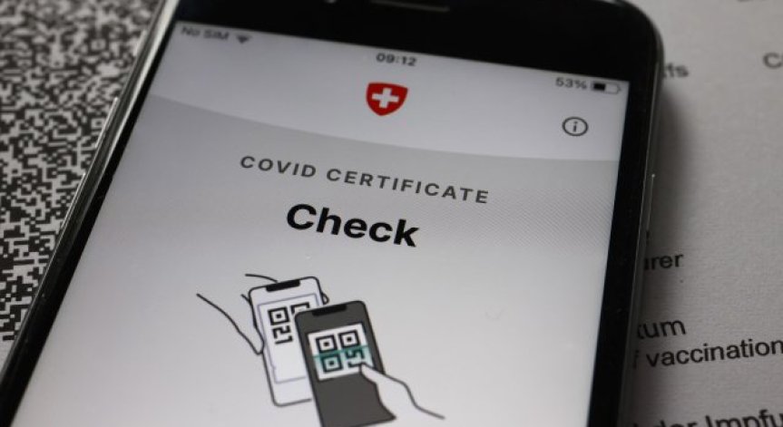 Швейцарците подкрепиха здравните сертификати на референдум