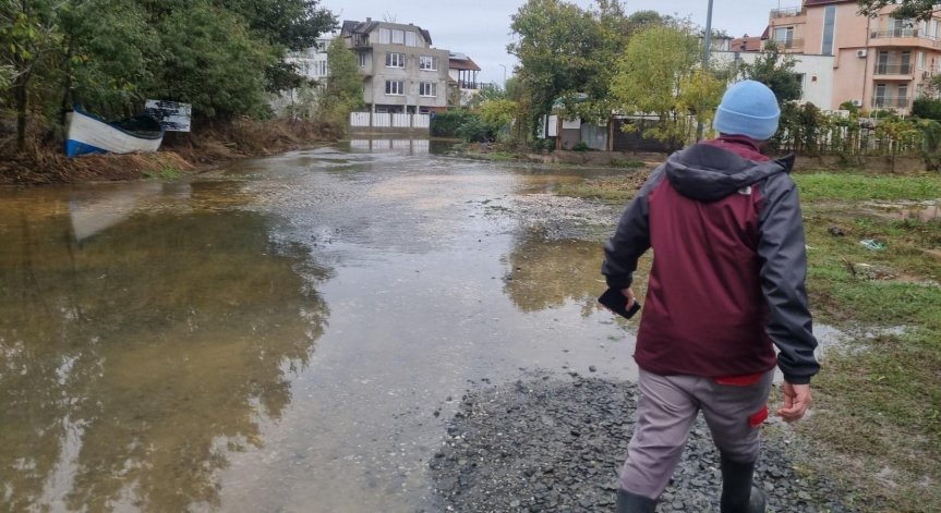 Държавата отпусна 5 млн. лв. на Царево след наводненията