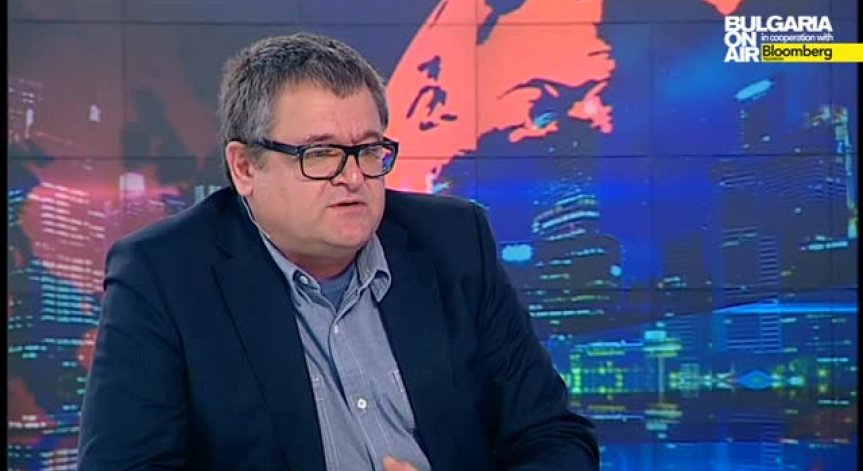 Смарт телефоните у нас все още не са широко разпространени