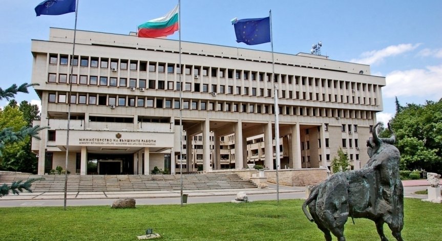 МВнР обяви конкурс за арт графити за НАТО
