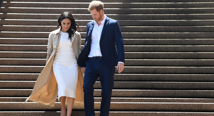 Използват ли светена вода Хари и Меган Маркъл, за да поливат градините си?