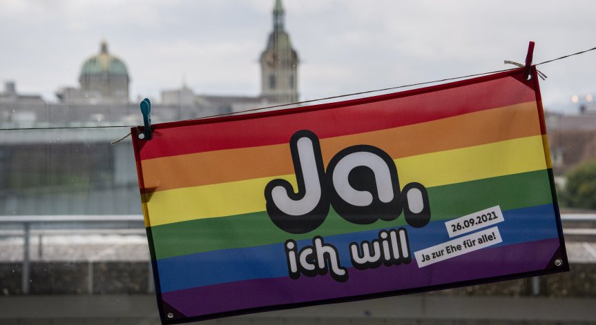 2/3 от швейцарските избиратели одобриха плана за въвеждане на еднополови бракове