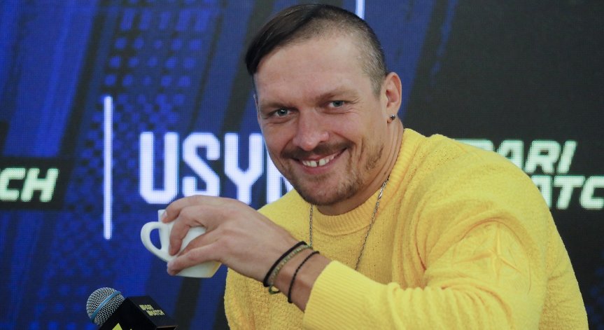 Усик се заигра с Фюри: Къде си, бе, шкембак?