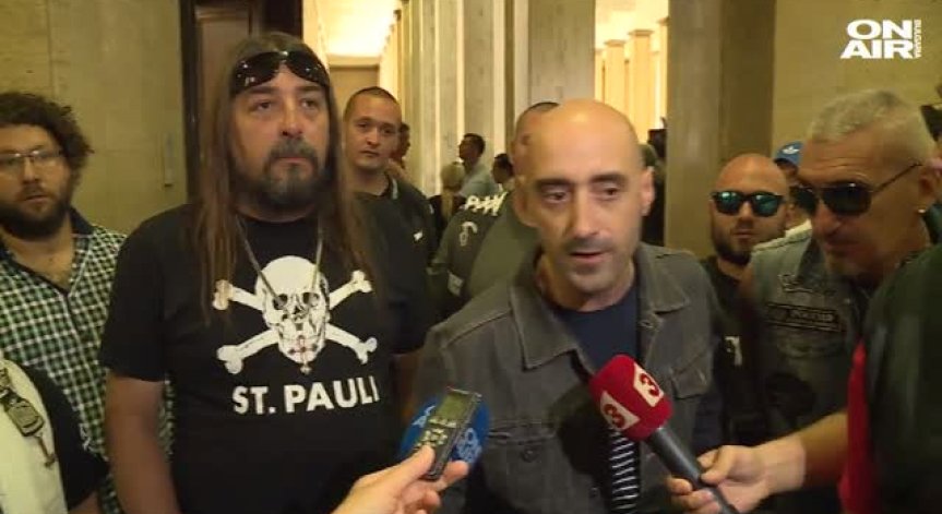 Мотористи излизат на протест пред турското посолство в София