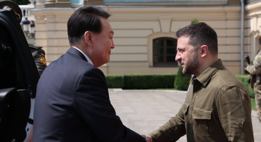 Южна Корея смята да увеличи помощта за Украйна