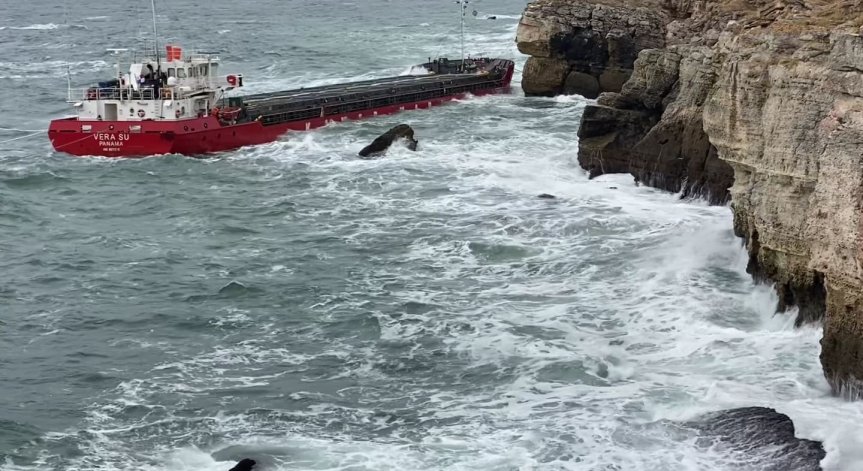 В Добрич разпитват екипажа на 