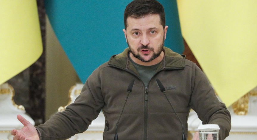 Зеленски: Около 4,5 млн. украинци са без ток, не е време за ярки витрини или реклами